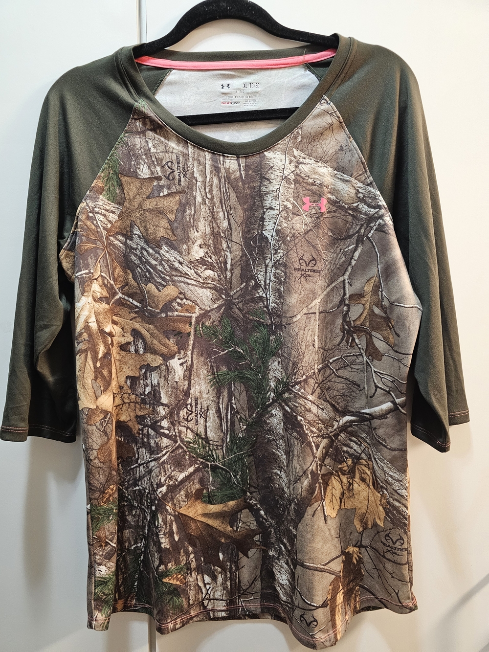 Under Armour Olive Sleeve Realtree Camo Top with Pink Logo